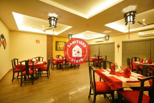 Фотографии гостиницы 
            Capital O 15754 Mookkannoor Tourist Home