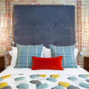 Фотографии мини отеля
Rooms at number one