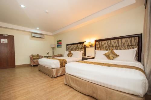 Фотография гостиницы Diamond Suites and Residences - Multiple Use Hotel