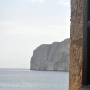 Фотографии гостиницы
Pyrgoi Theodorakaki: O Gerolimenas