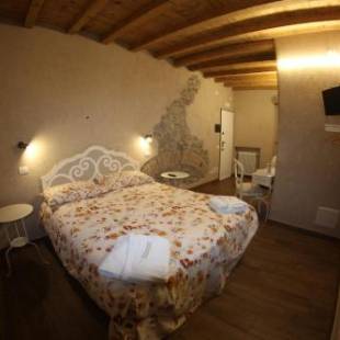 Фотографии мини отеля
Locanda Vecchia Osteria