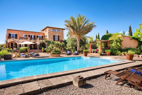 Фотография гостевого дома Finca Son Yador, wifi, piscina, barbacoa, aire acondicionado, aparcamiento, cerca des Trenc