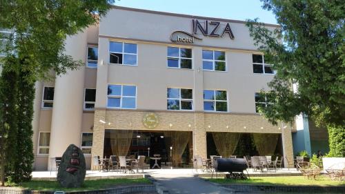 Фотография гостиницы Inza Hotel