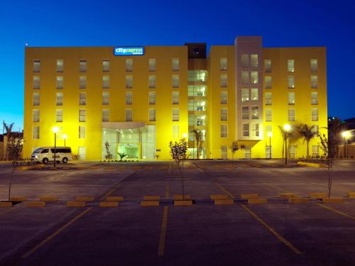 Фотография гостиницы City Express Saltillo Sur