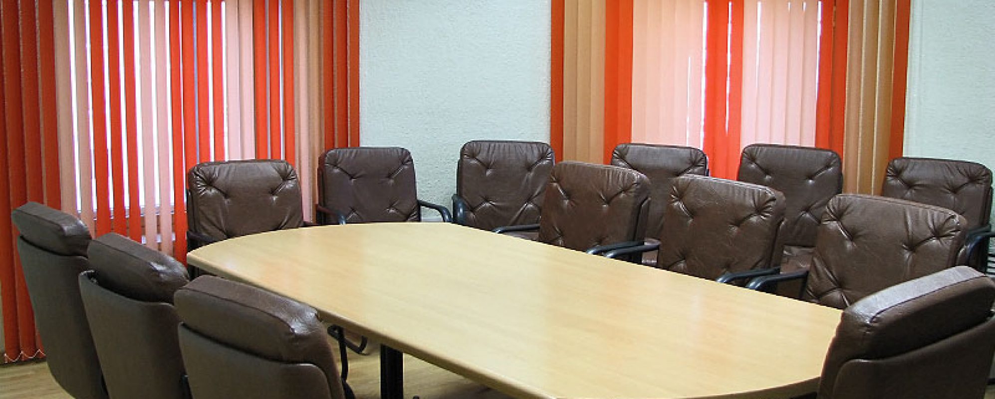 Фотографии комнаты для переговоров Премьер