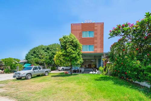 Фотографии гостиницы
Vaccinated Staff - OYO 382 Baan Poemsuk