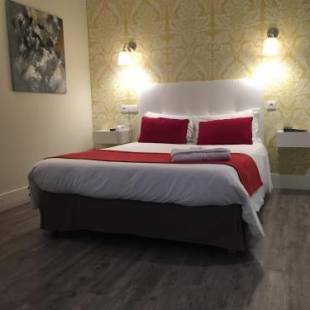 Фотографии гостиницы 
            Hotel Dauphin