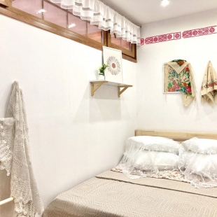 Фотография квартиры Квартира Уникальная квартира-изба посуточно в ЖК Звёздный: современный комфорт в духе русских традиций