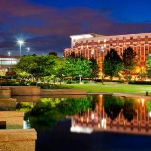 Фотографии гостиницы 
            Embassy Suites Atlanta at Centennial Olympic Park