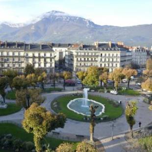 Фотографии гостиницы 
            Hôtel d’Angleterre Grenoble Hyper-Centre