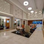 Фотография гостиницы Royal Continental Hotel