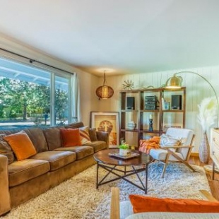 Фотография гостевого дома Chic Hideaway Retreat