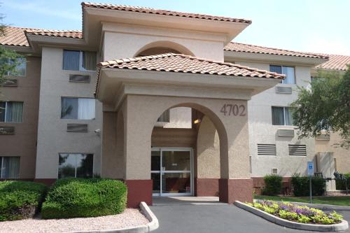 Фотография гостиницы Country Inn & Suites by Radisson, Phoenix Airport, AZ