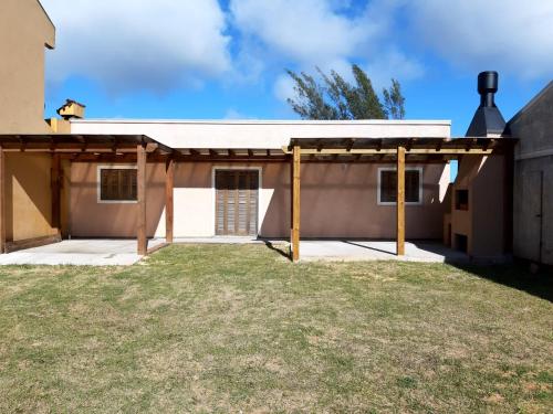 Фотография гостевого дома SOSSEGO EM ATLÂNTIDA SUL