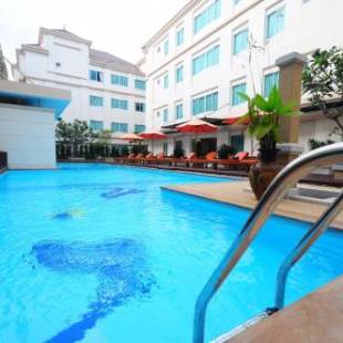 Фотографии гостиницы
Avion Hotel