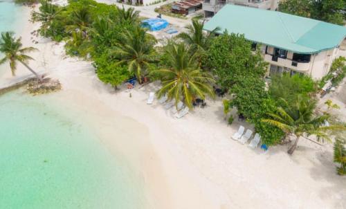 Фотография гостевого дома Crown Beach Hotel Maldives