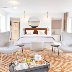 Фотографии гостиницы
Hotel Le Saint Gelais