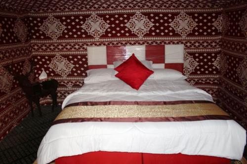 Фотографии гостиницы 
            Wadi Rum Quiet Village Camp