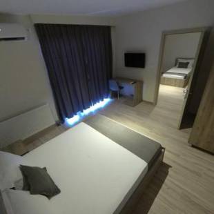 Фотографии гостиницы 
            Hotel Vila Nino