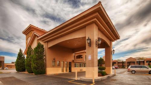 Фотография гостиницы Best Western El Rancho Palacio