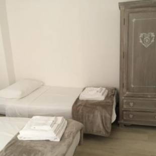 Фотографии мини отеля
Graffiti in Barbagia