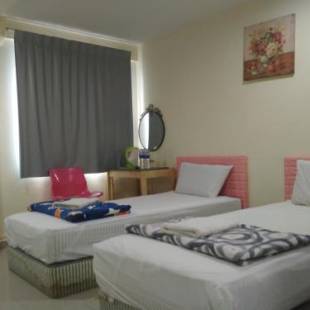 Фотографии гостиницы 
            OYO 89717 Budget Star Hotel