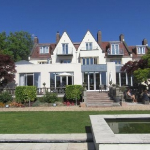 Фотография гостиницы Holm House Hotel