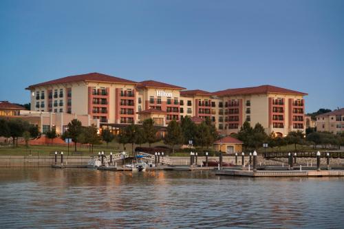 Фотография гостиницы Hilton Dallas/Rockwall Lakefront Hotel
