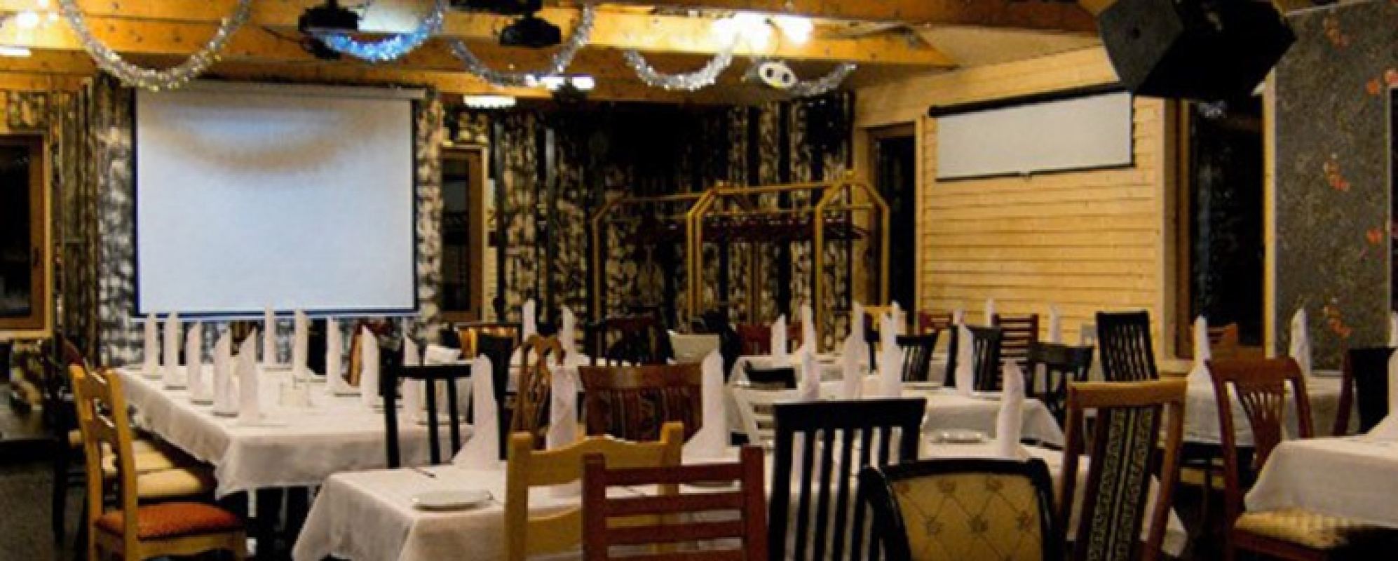 Фотографии банкетного зала Шишки на Лампушке