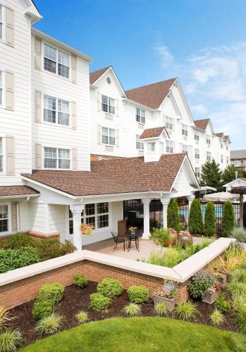 Фотография гостиницы Sonesta Simply Suites Seattle Renton