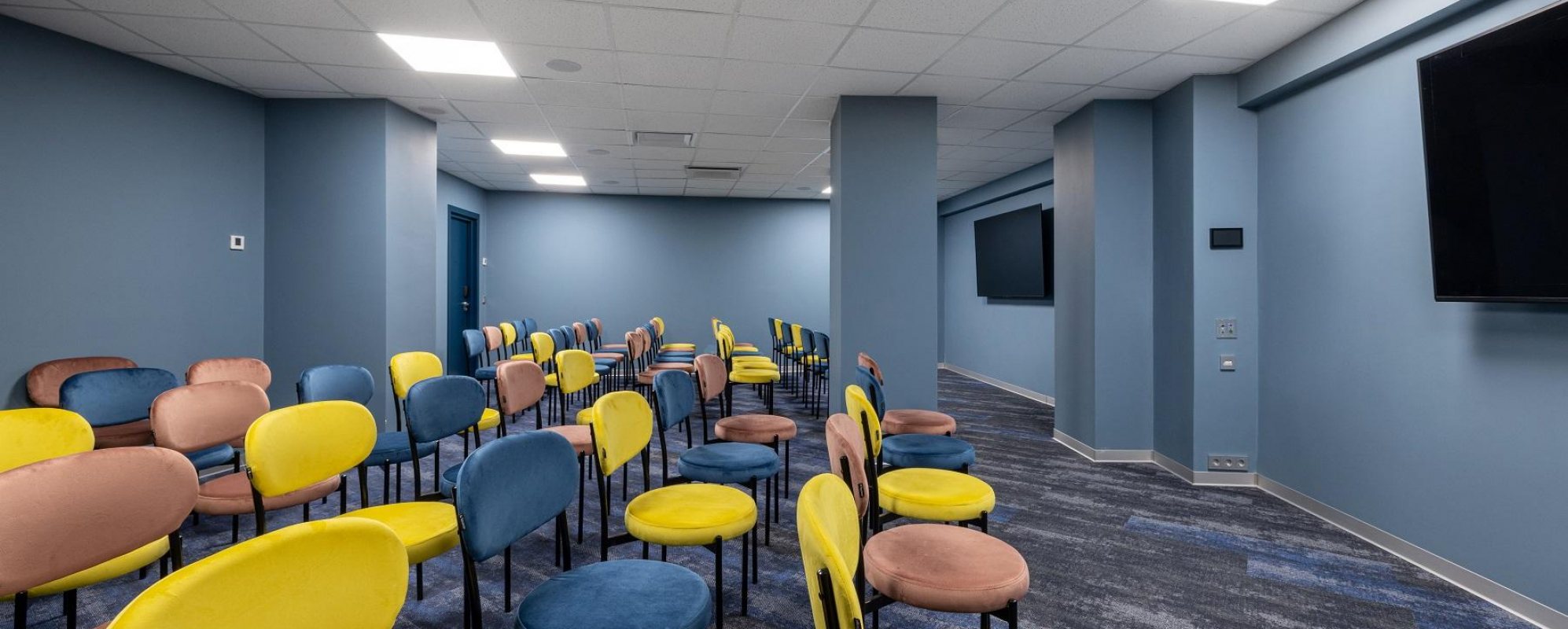 Фотографии конференц-зала Зал Сатурн