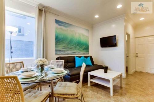 Фотографии гостевого дома
201-Surf Stars Studio