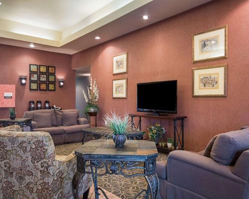 Фотография мотеля Quality Inn