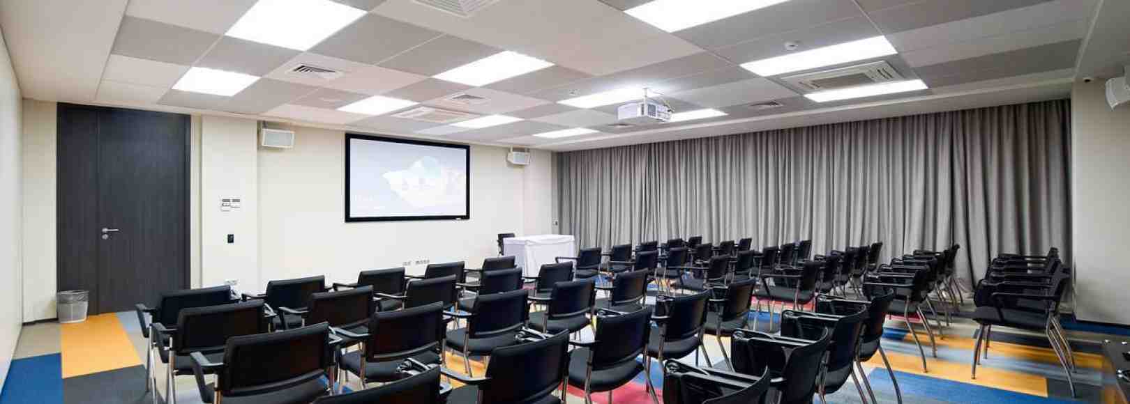 Фотография конференц-зала КЦ ТехноПрогресс Аудитория №5