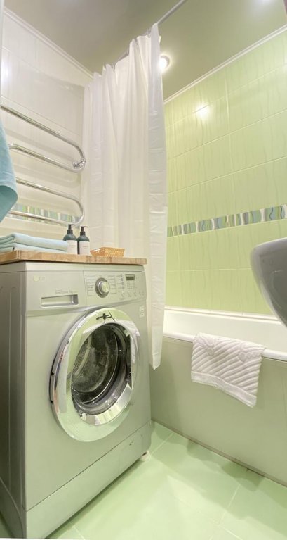 Фотографии квартиры 
            Primavera TYT-YЮT (Примавера ТУТ-УЮТ) на улице Дзержинского 44