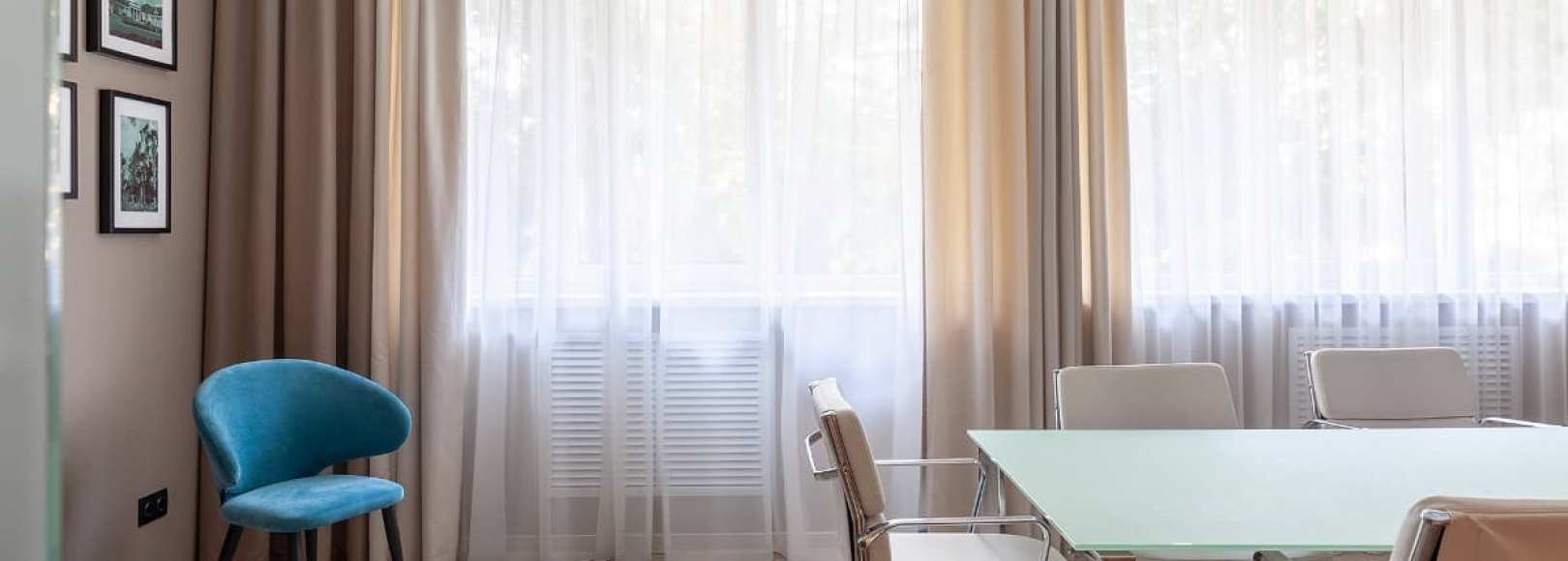 Фотография комнаты для переговоров Знание