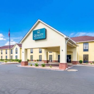 Фотография гостиницы Quality Inn & Suites Canton, GA