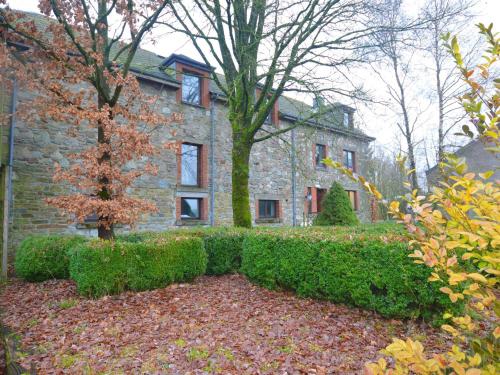 Фотография гостевого дома Spacious Holiday Home in Vielsalm with Garden