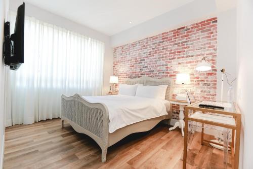 Фотография мини отеля Slow Town Hotel-Reel