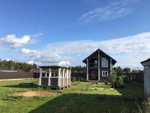 Фотографии гостевого дома
Зеленые Дали