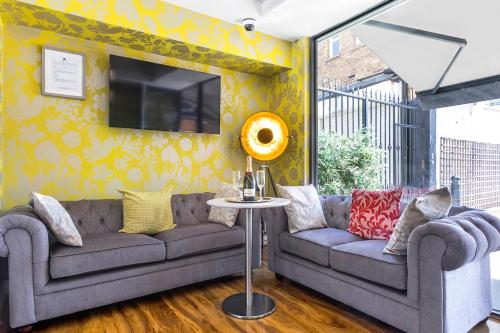 Фотография гостиницы Hotel Shepherds Bush London