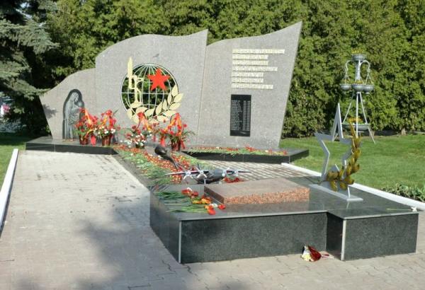 Фотография памятника Памятник воинам-интернационалистам