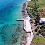 Фотография гостевого дома Apartments by the sea Lumbarda, Korcula - 4358