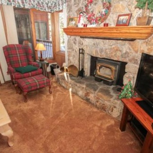 Фотография гостевого дома Mountainback #34, Corner