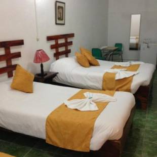 Фотографии гостиницы 
            Hotel Don Robert