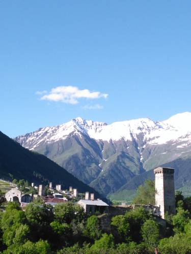 Фотография базы отдыха ГеоКемп Ушгули