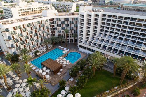 Фотография гостиницы Sport Club by Isrotel Collection