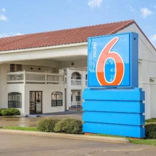 Фотографии гостиницы
Motel 6-Canton, TX
