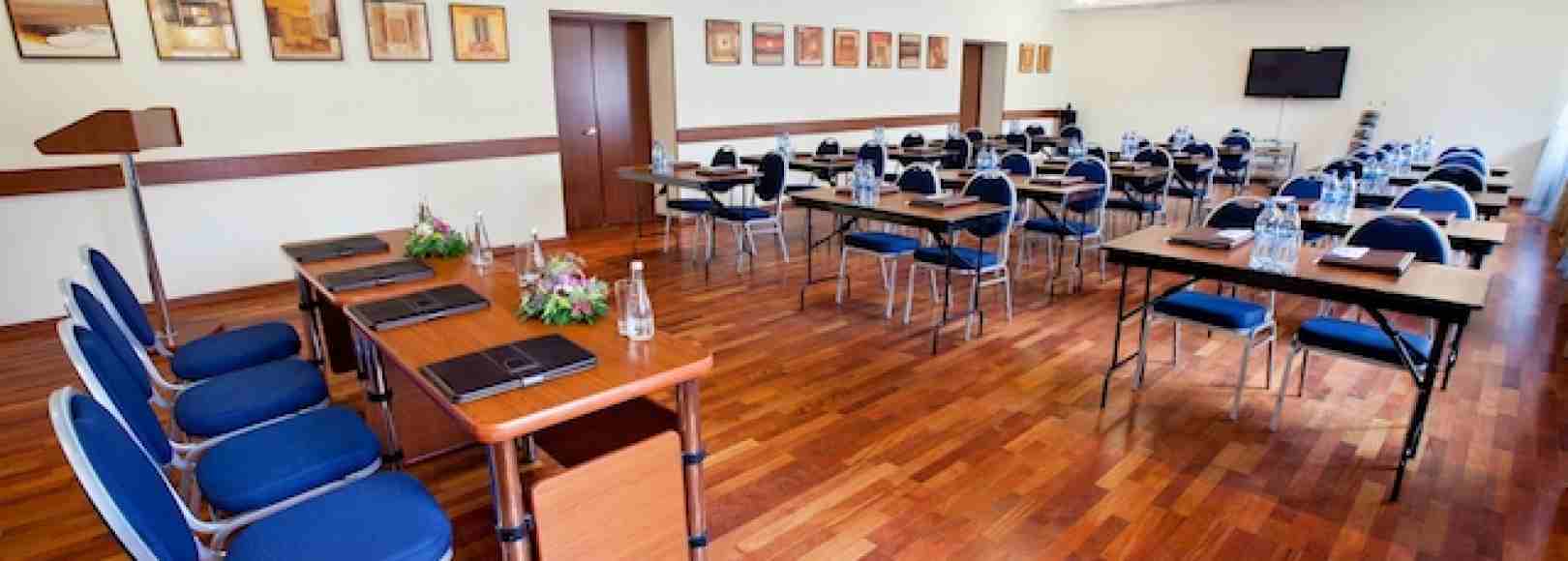 Фотография конференц-зала Адмиральский зал