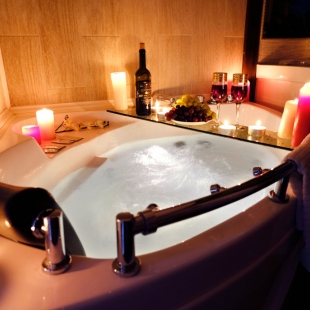 Фотография квартиры Апартаменты Видовые с Джакузи и Камином с Видом на Колесо Обозрения